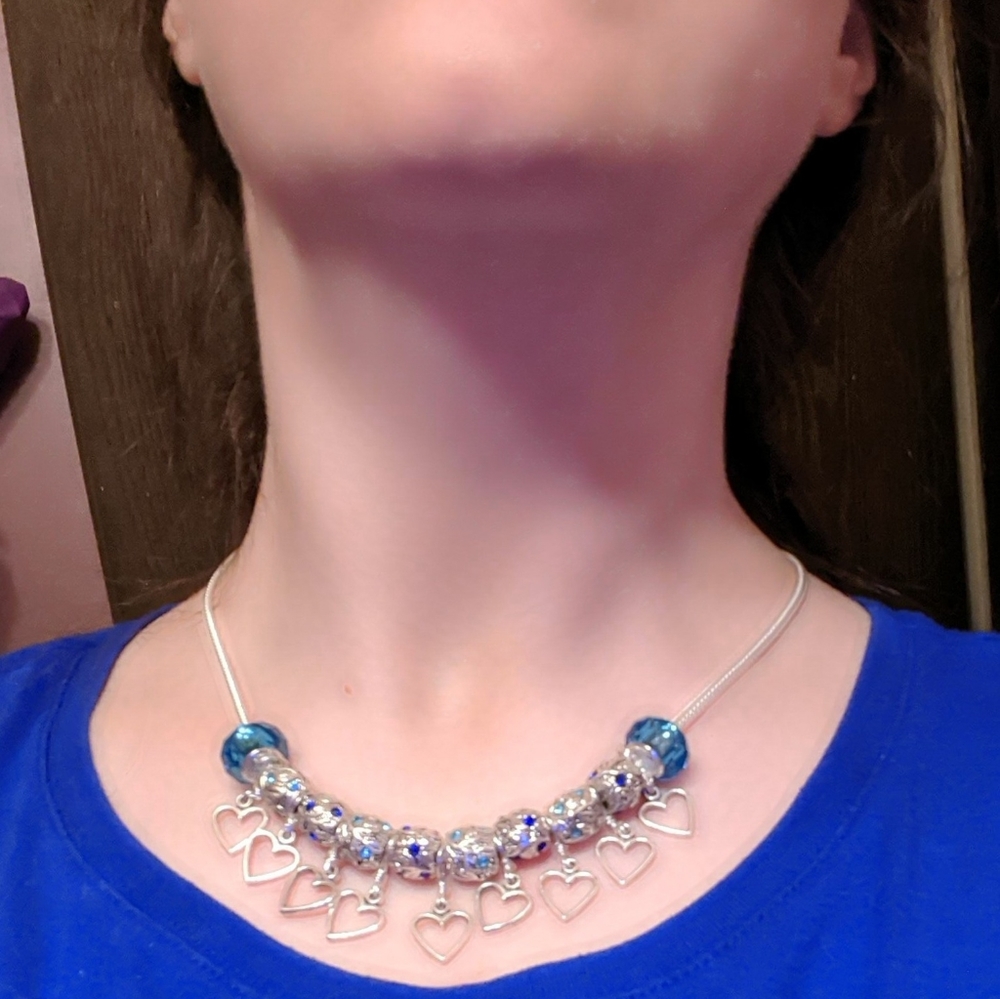Handmade necklace - Picture 1 of 3